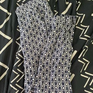 flowy pants (joggers)